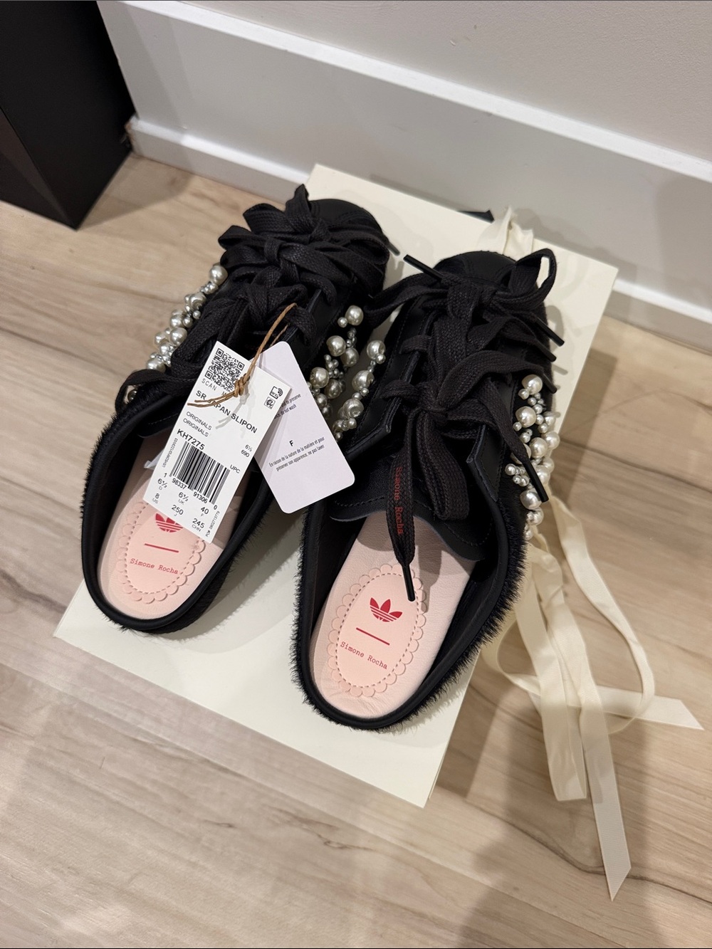 Simone Rocha Adidas Women's Black Pearl-Embellished Lace-Up Sneakers NWT